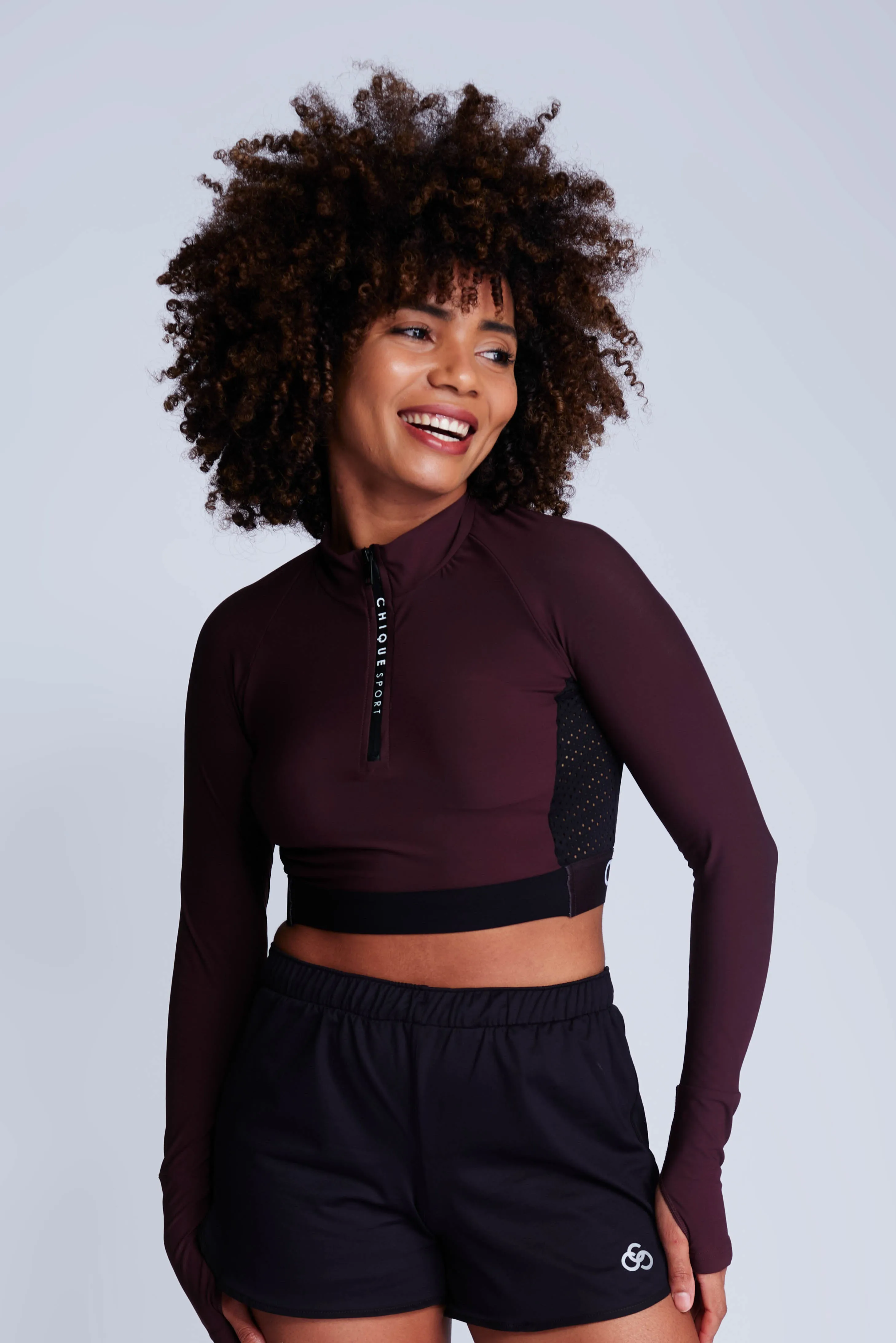 Ignite Long-Sleeve Crop Top in Truffle