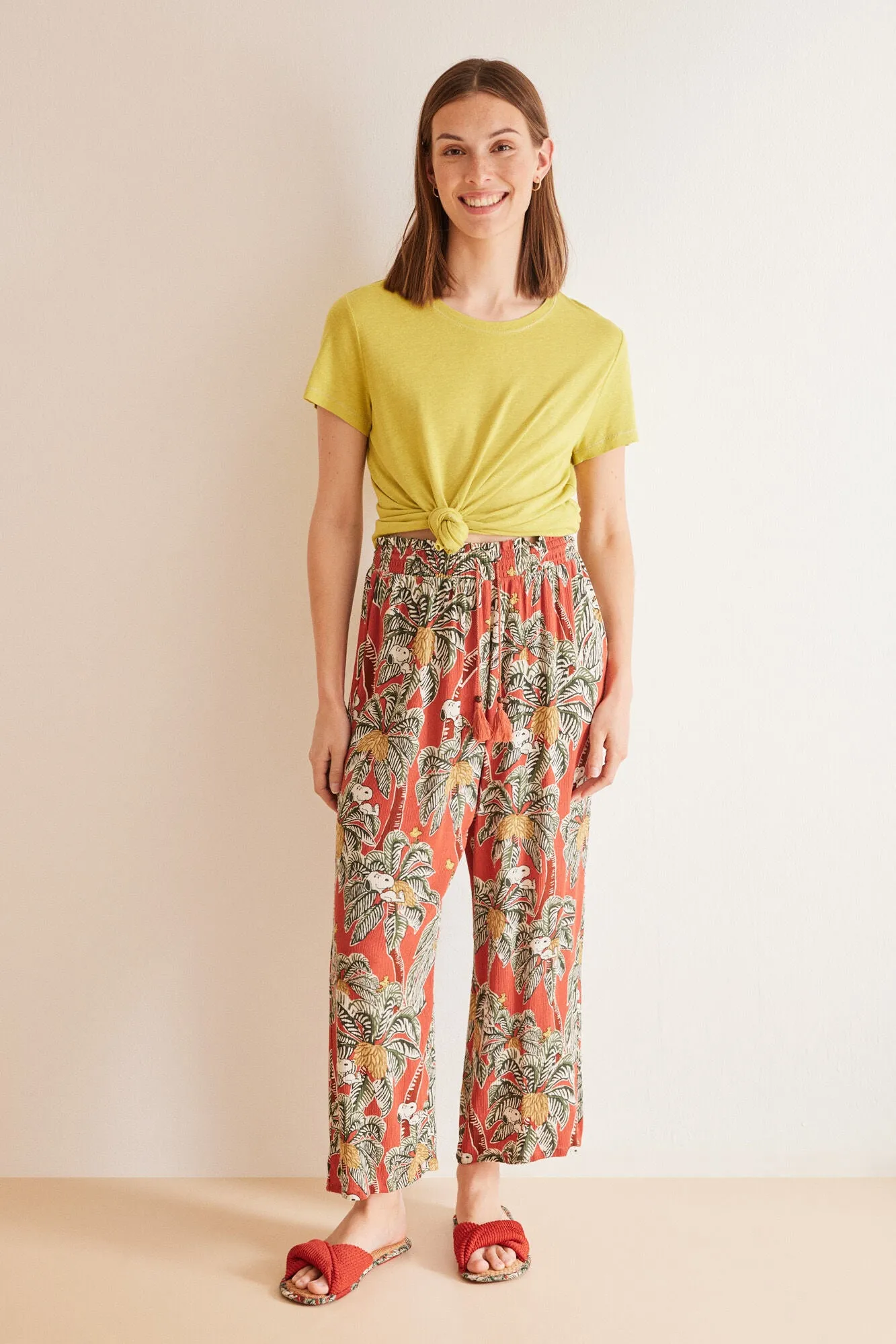 Long tropical Snoopy fluid trousers